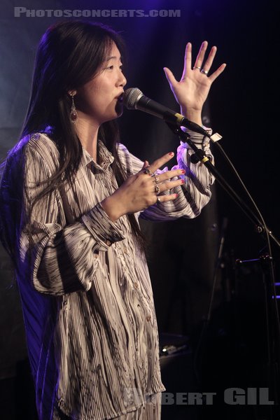 SARAH KINSLEY - 2022-11-18 - PARIS - Les Disquaires - 